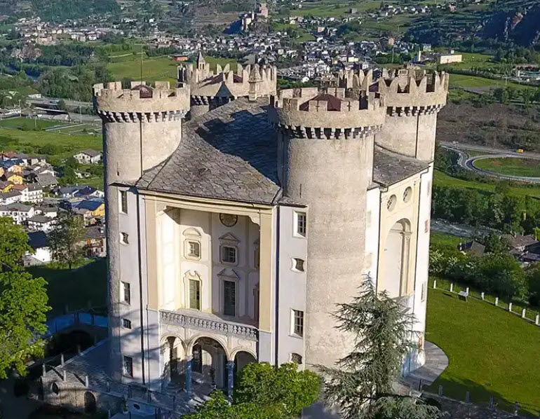 Castello di Aymavilles, Italy